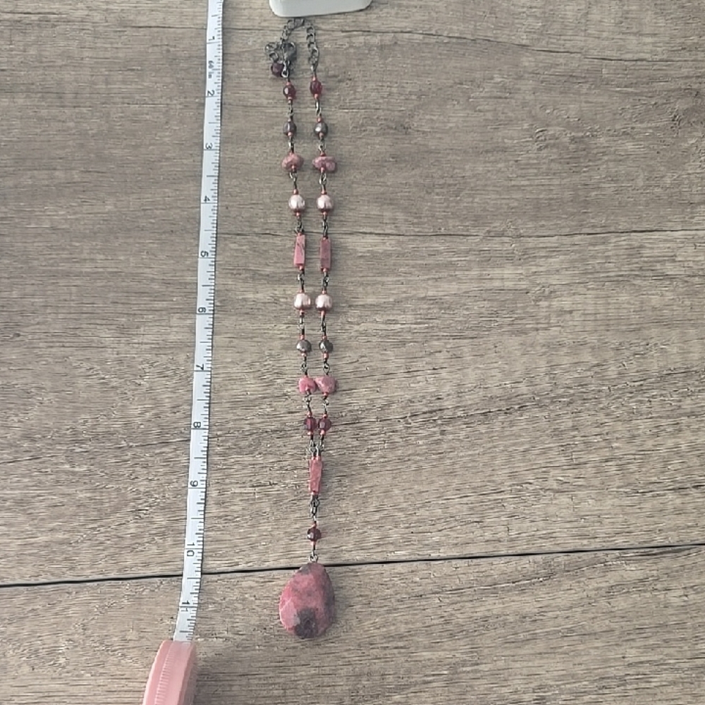Elegant Pink Beaded Necklace